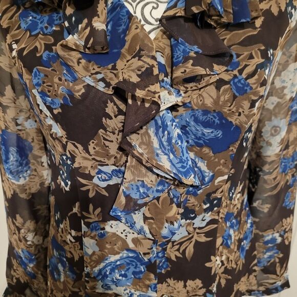 Coldwater creek ruffled front floral top - Picture 4 of 7